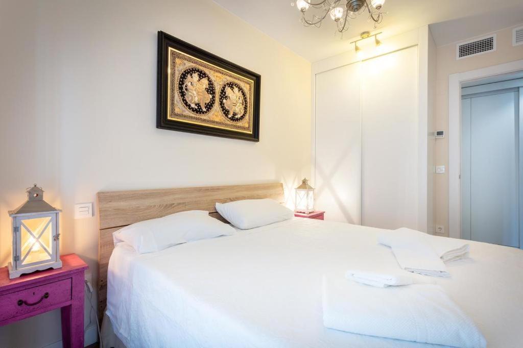 Az El Balcon De Cesar Augusto Apartment ซาราโกซา ภายนอก รูปภาพ